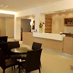 San Remo מלון 2*
